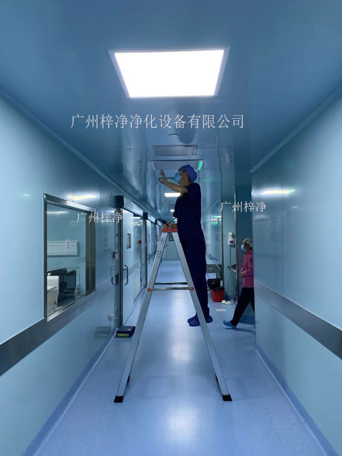 正確安裝高效過濾器對于確保其正常運(yùn)行和發(fā)揮的效果至關(guān)重要。